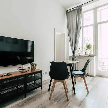 Luga Homes - Gewandhaus