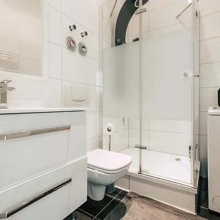 Lägenhet Luga Homes - Gewandhaus