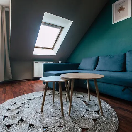 Luga Homes - Gewandhaus Apartament