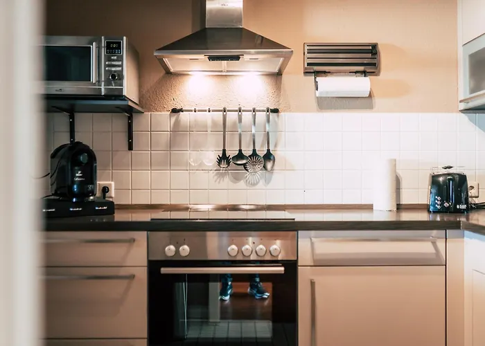 Luga Homes - Gewandhaus Apartamento *